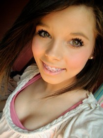 Thousands of MILFs in your