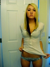 Horny girlfriend takes a